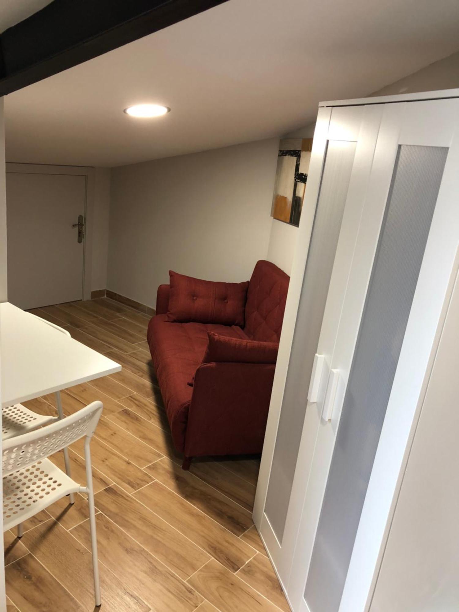 Habitacion Con Cocina Y Bano Bilbao Bagian luar foto